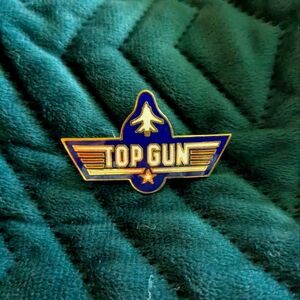 Top Gun Enamel Pin